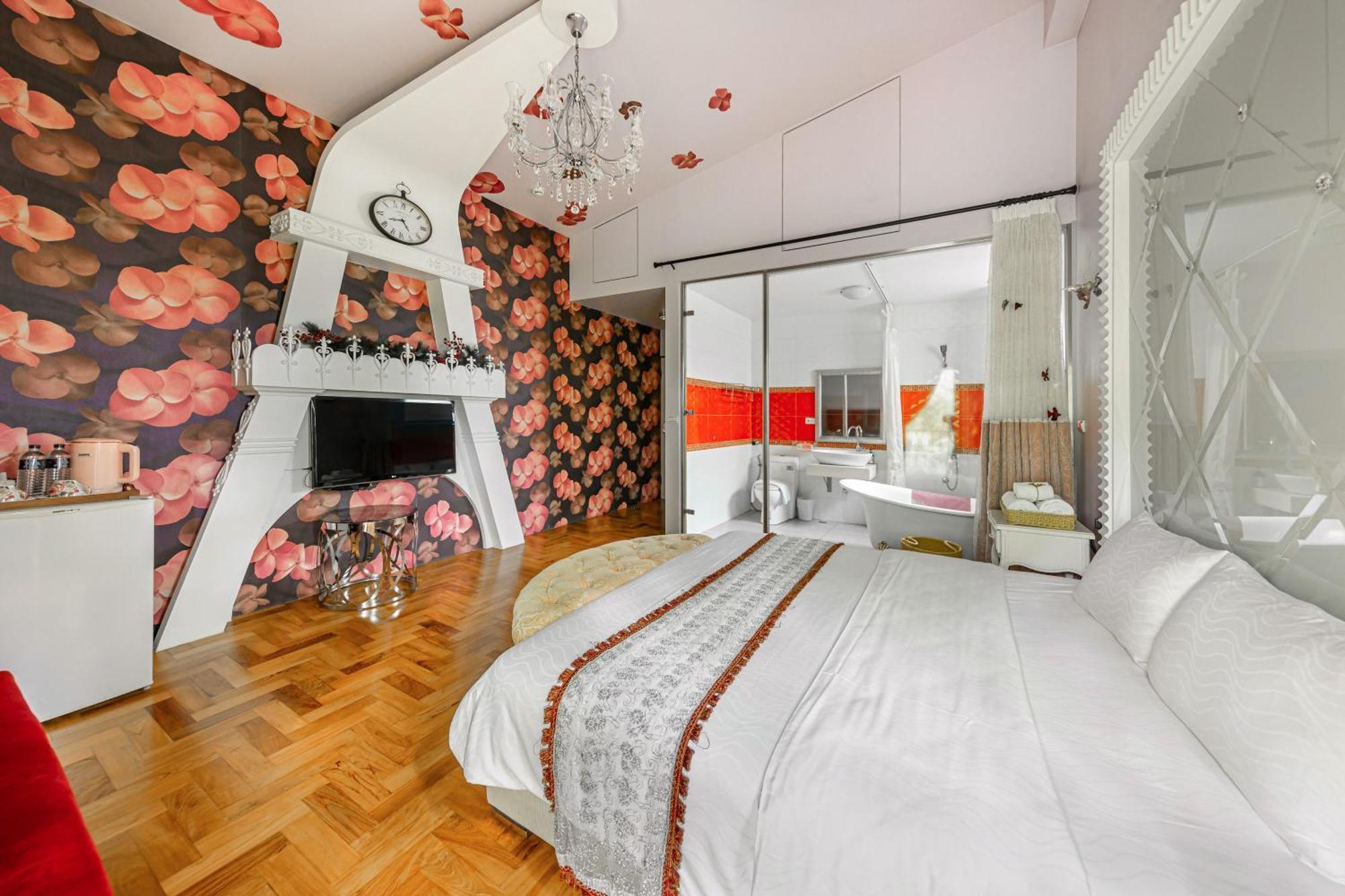 Happiness Pass On Apartment Wujie Bagian luar foto